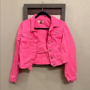 LEI Bright Pink Garment